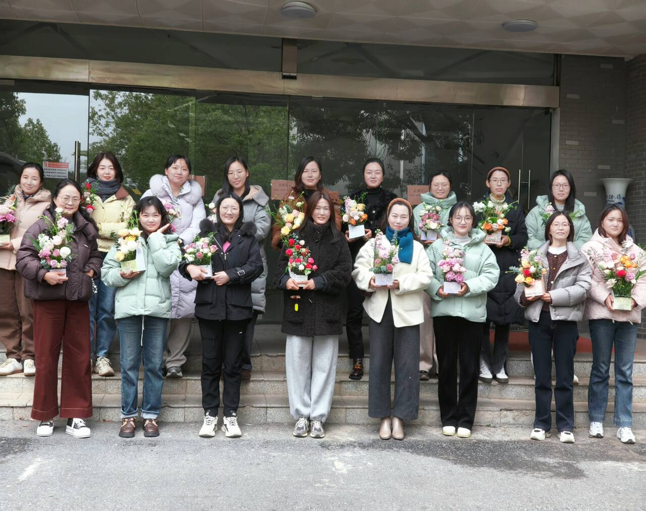 春风化雨 师心筑梦 ——pg娱乐电子游戏官网入口开展“三八”国际劳动妇女节系列活动